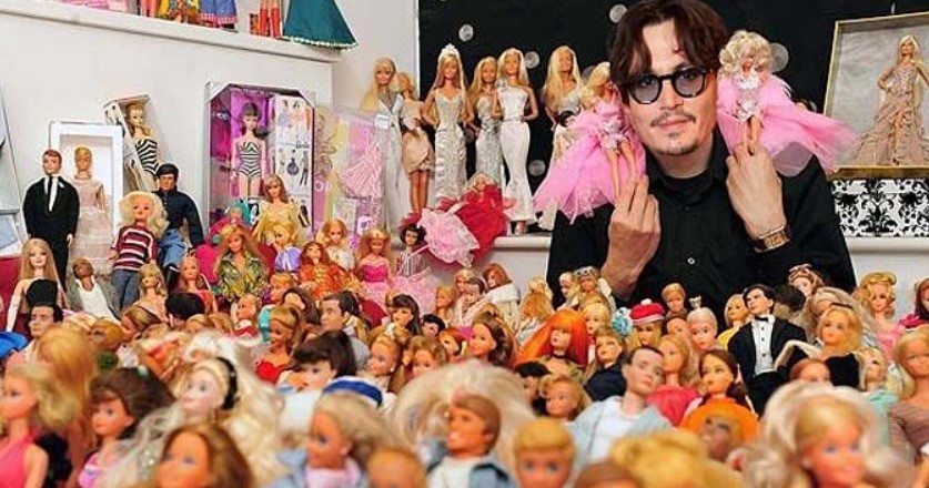 Johnny Depp - Playing with Barbies hobbie